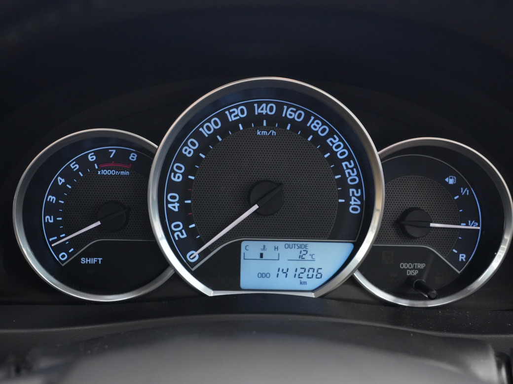 2014 Toyota Auris