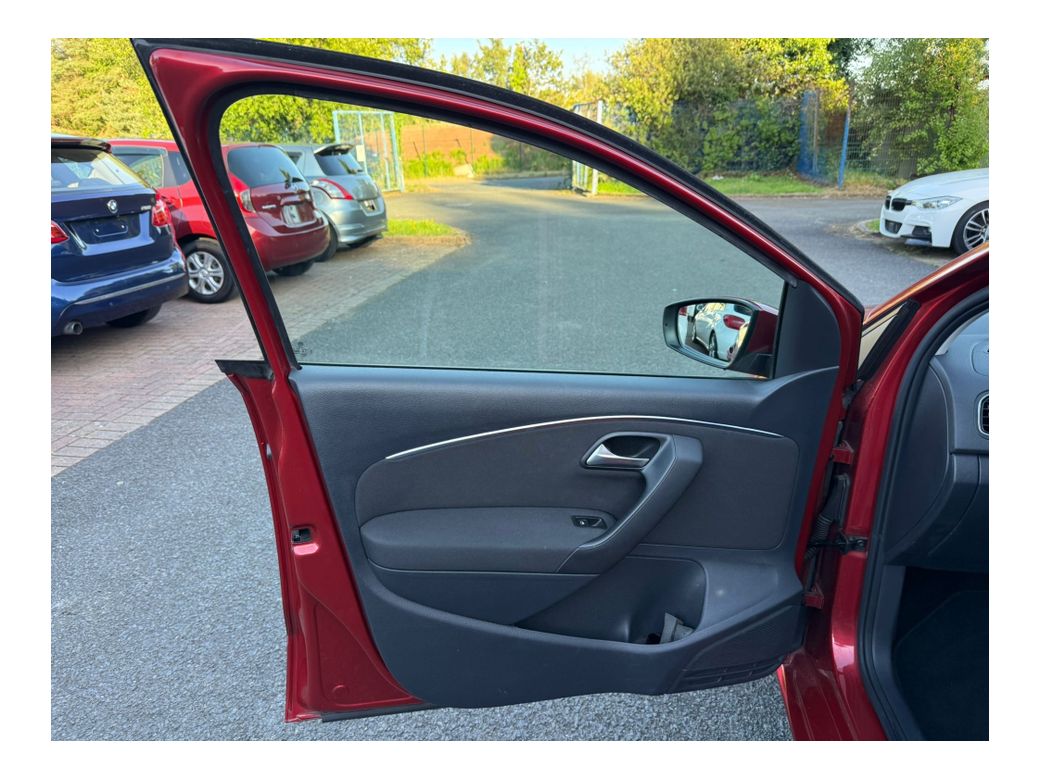 2014 Volkswagen Polo