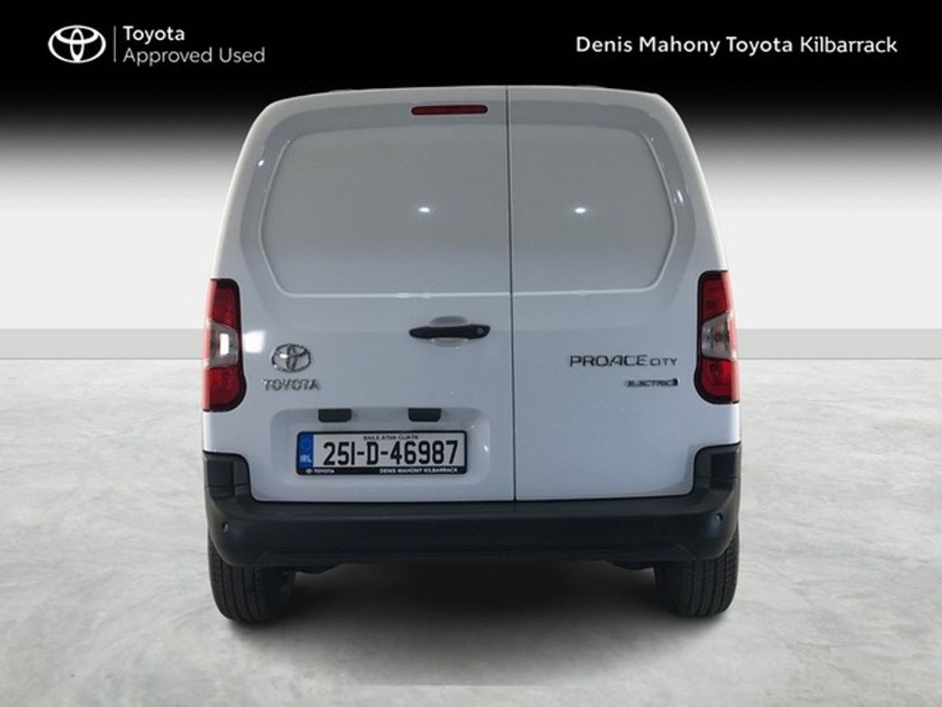 2025 Toyota Proace