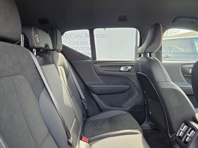 2022 Volvo XC40