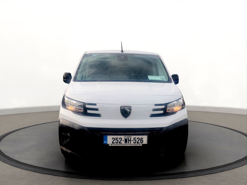 2025 Peugeot Partner