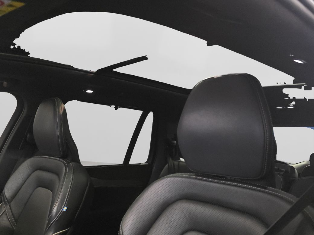 2023 Volvo XC90