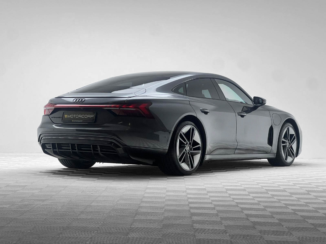 2022 Audi e-tron GT