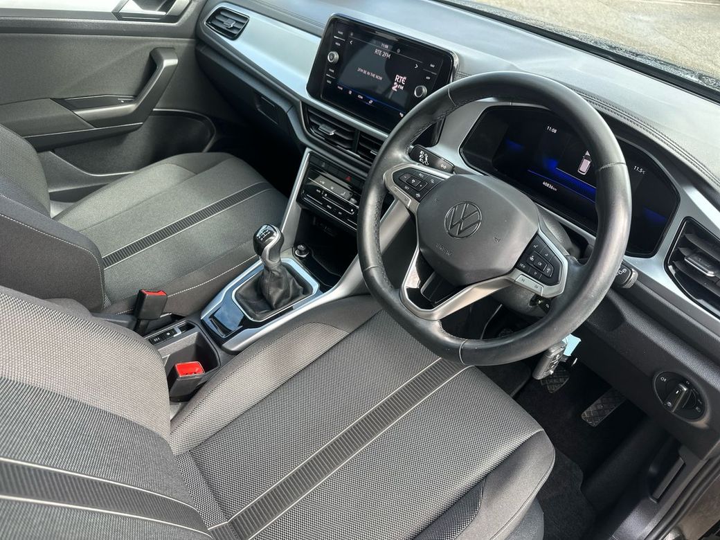 2023 Volkswagen T-Roc