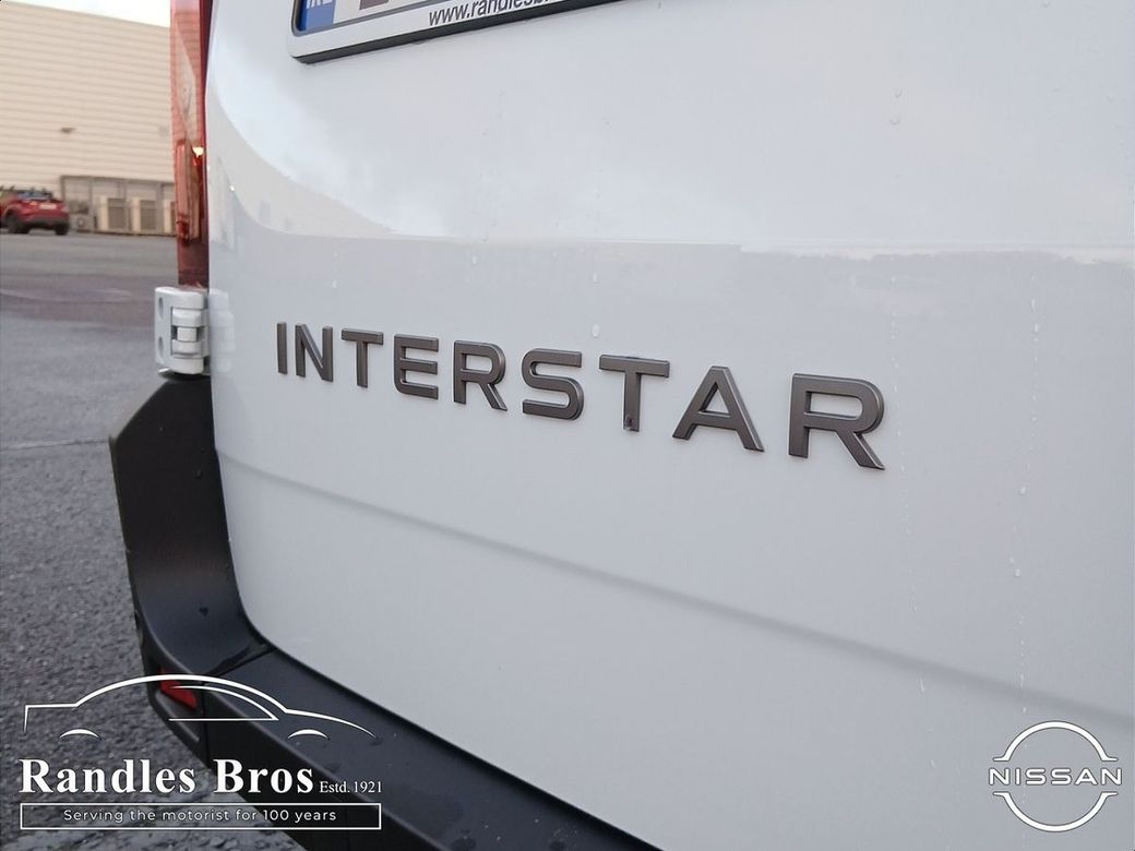 2025 Nissan Interstar
