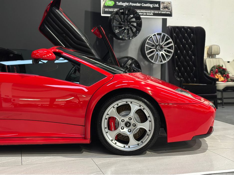 2000 Lamborghini Diablo