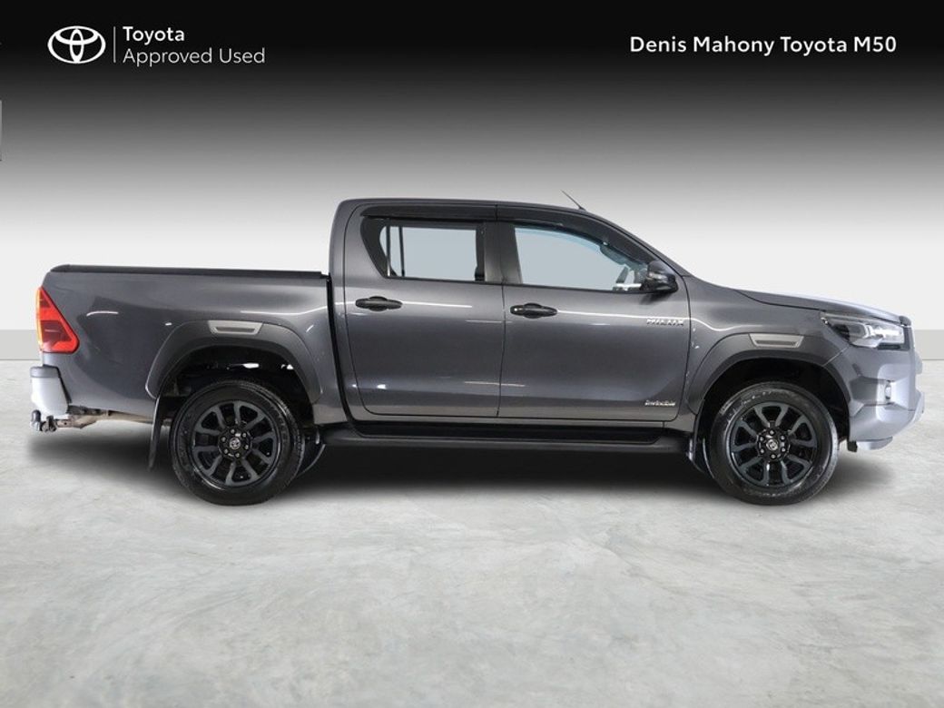 2021 Toyota Hilux