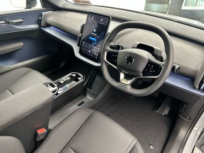 2025 Volvo EX30