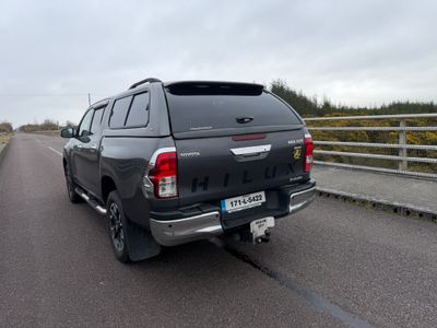 2017 Toyota Hilux