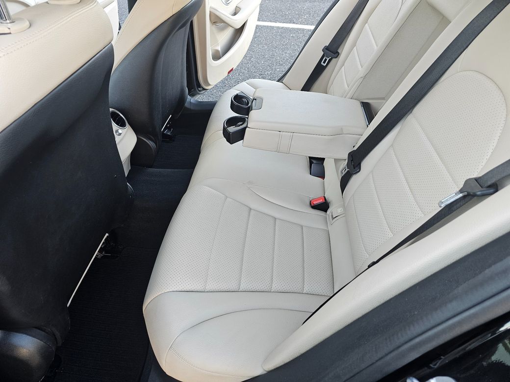 2017 Mercedes-Benz C Class