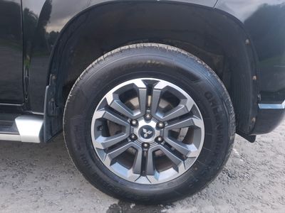2020 Mitsubishi L200