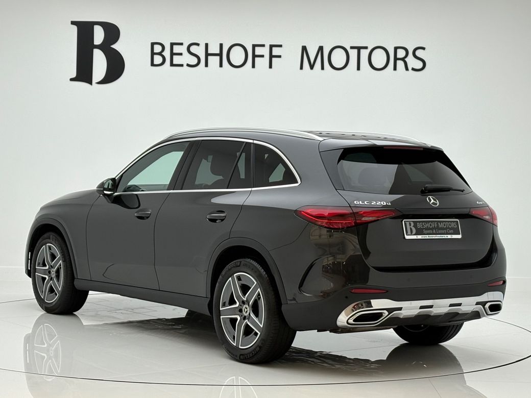 2024 Mercedes-Benz GLC Class