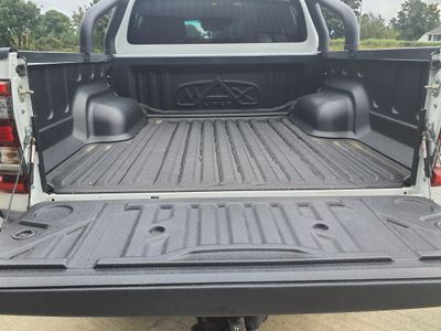 2024 Toyota Hilux
