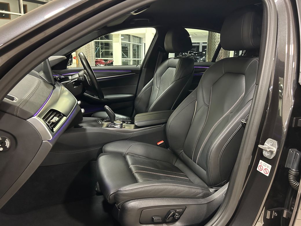 2021 BMW 5 Series