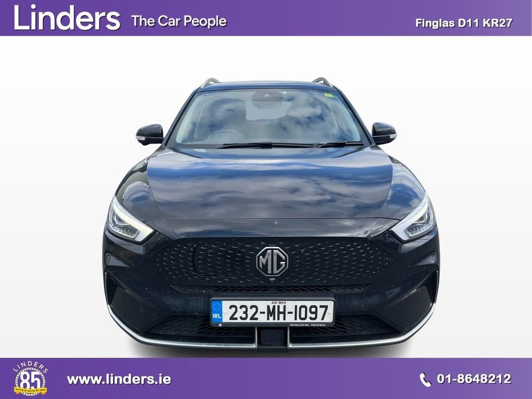 2023 MG ZS
