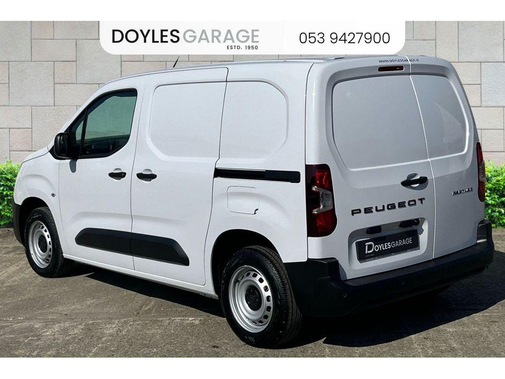 2024 Peugeot Partner