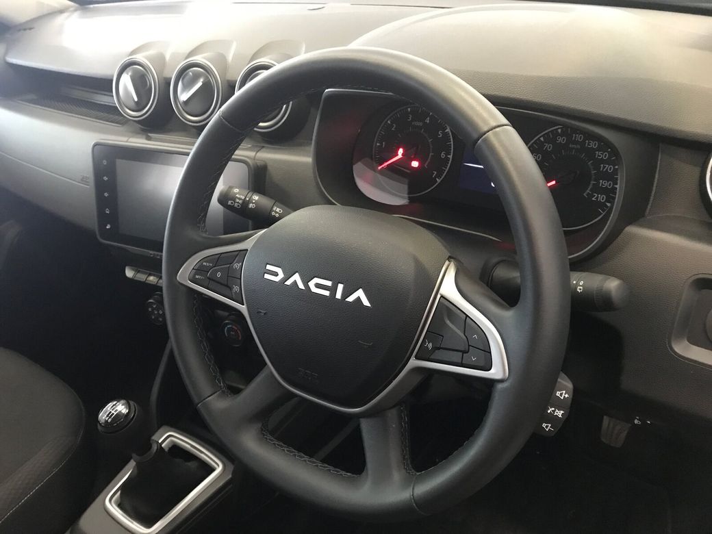 2023 Dacia Duster