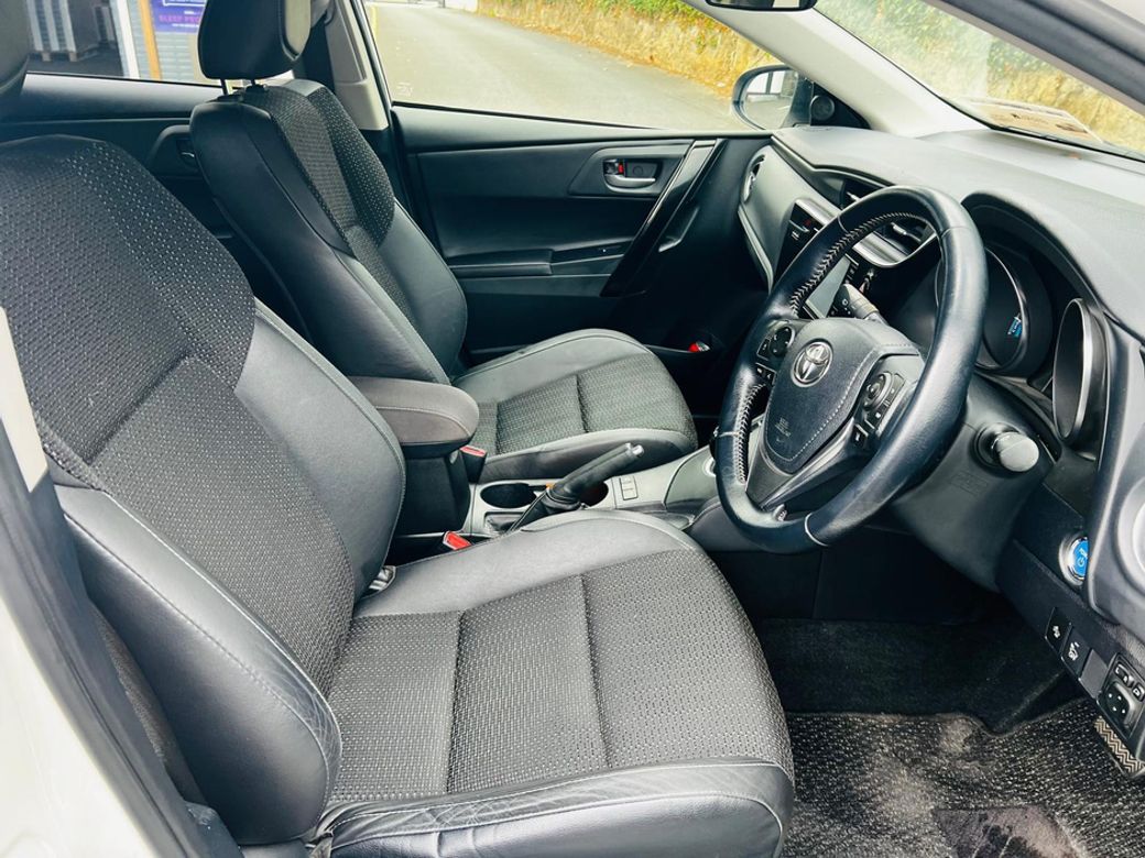 2017 Toyota Auris