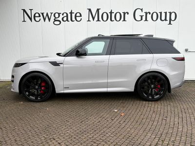 2025 Land Rover Range Rover Sport