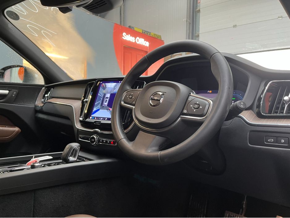 2022 Volvo XC60