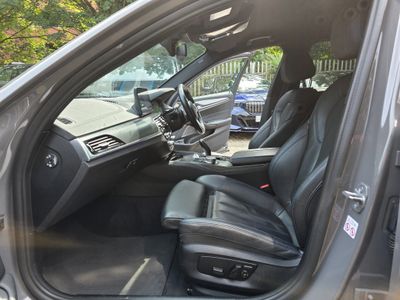2021 BMW 5 Series