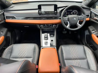 2023 Mitsubishi Outlander