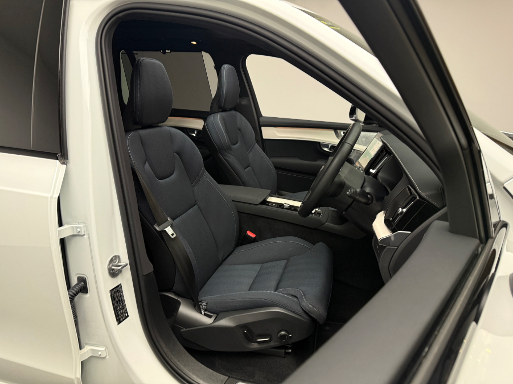 2025 Volvo XC90
