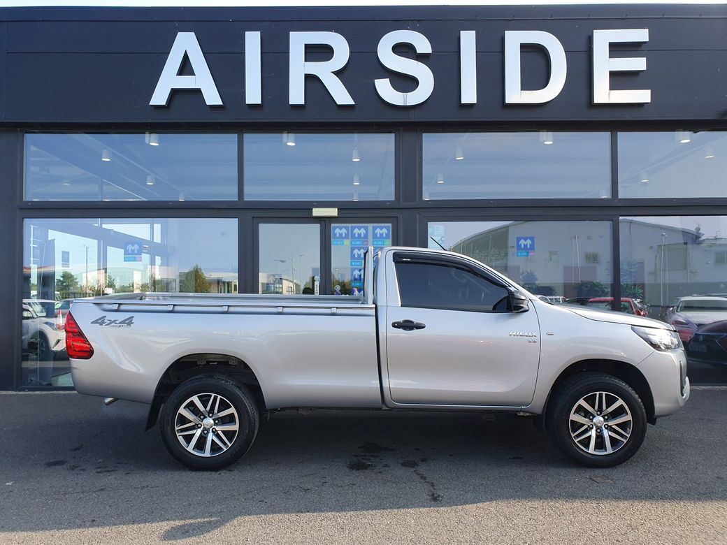 2023 Toyota Hilux