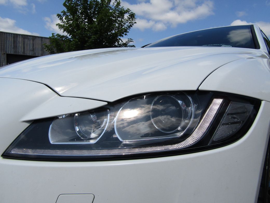 2017 Jaguar XF