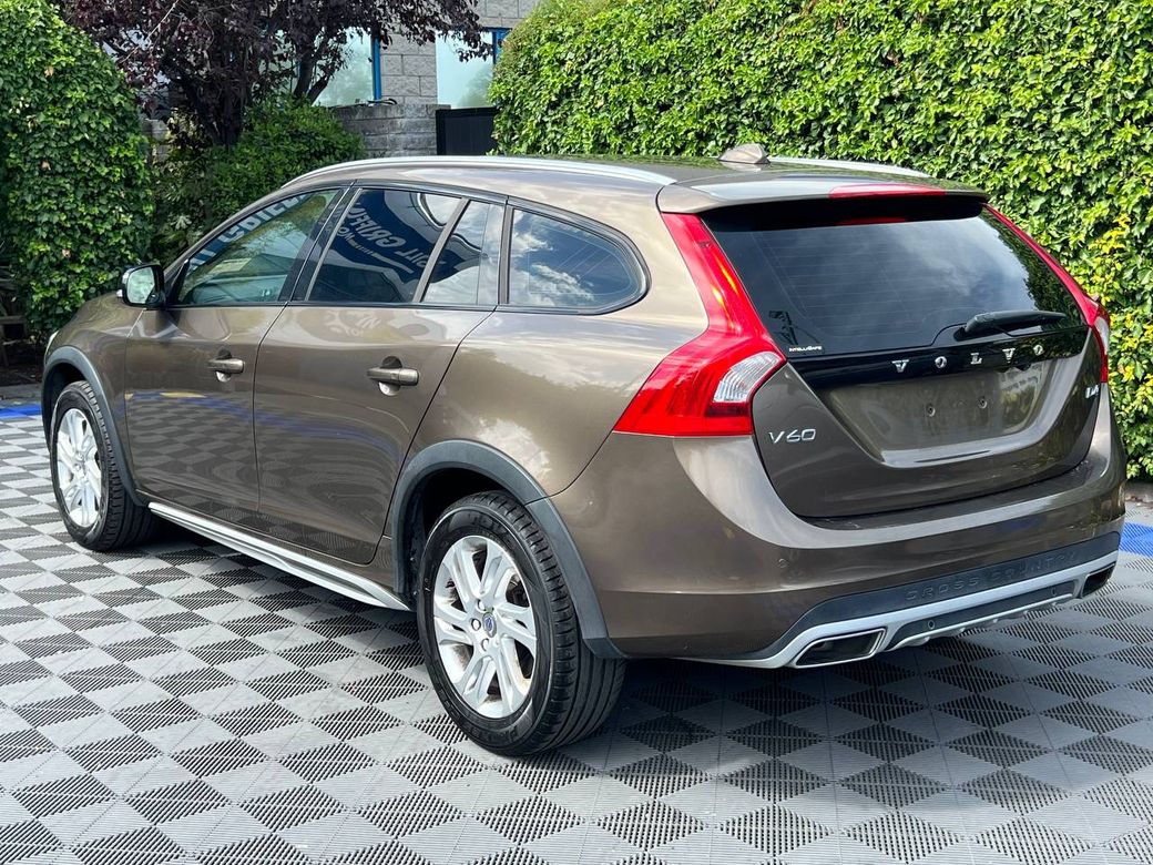 2018 Volvo V60