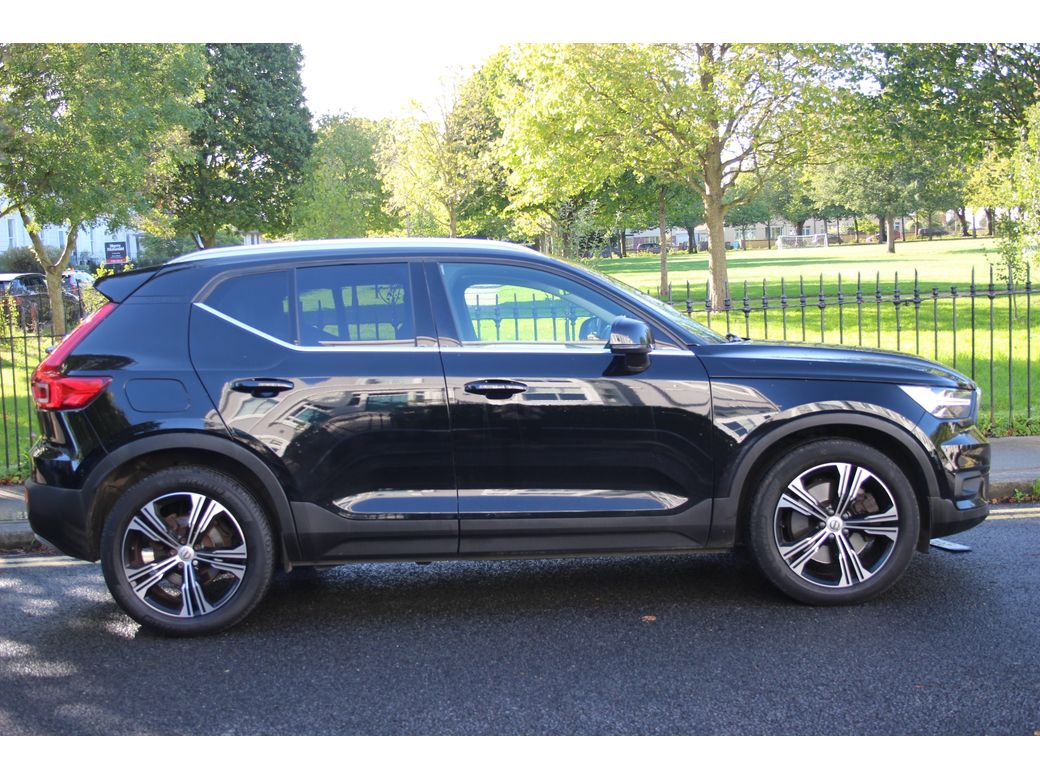 2021 Volvo XC40