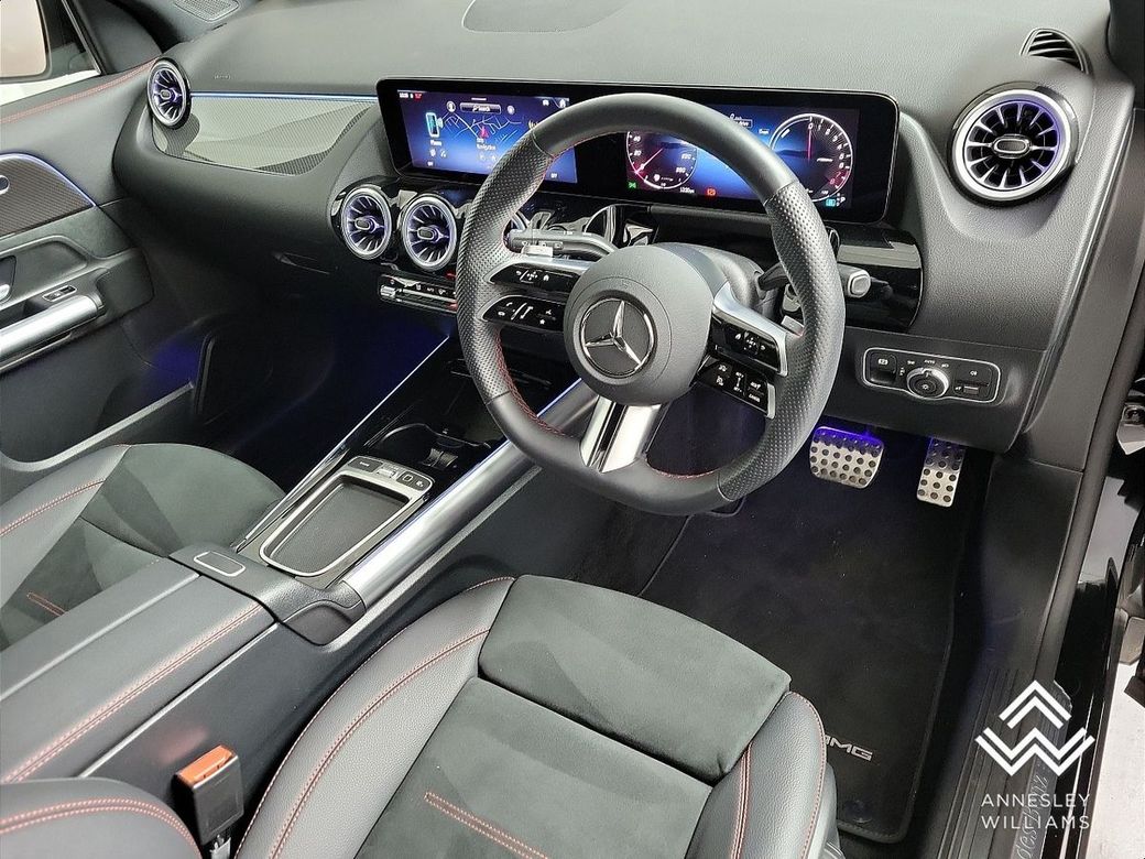 2025 Mercedes-Benz GLA Class