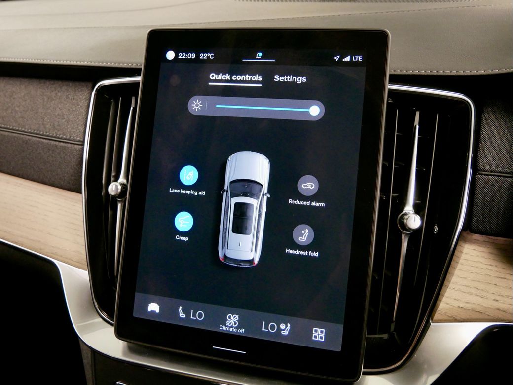 2025 Volvo XC90