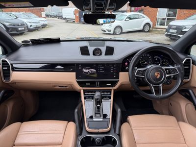 2022 Porsche Cayenne