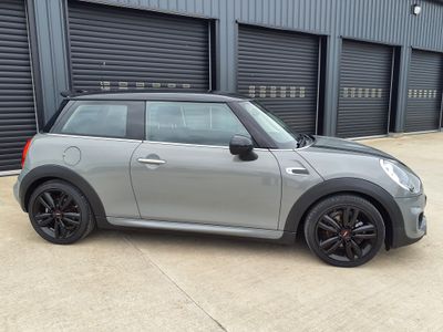 2017 Mini Cooper