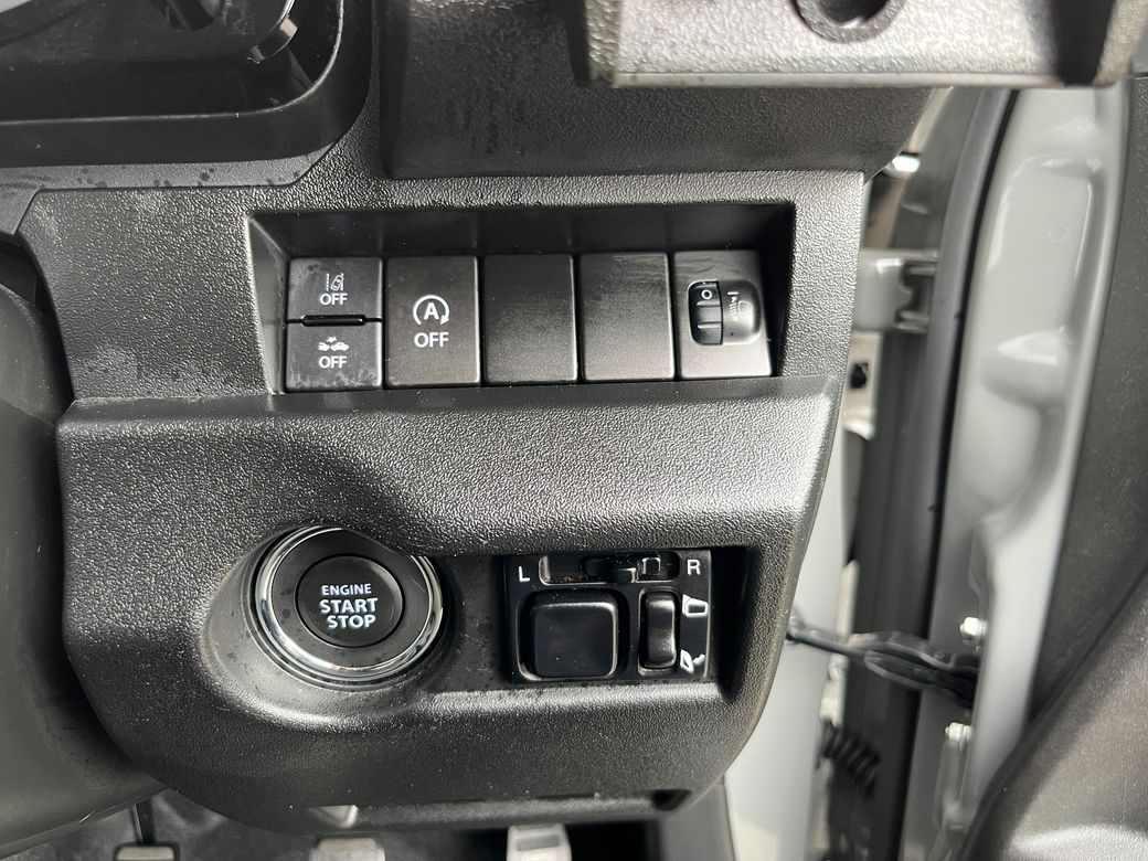 2023 Suzuki Jimny
