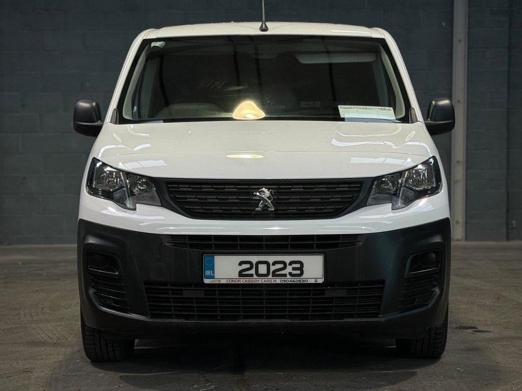 2023 Peugeot Partner