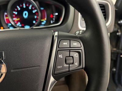 2014 Volvo V40