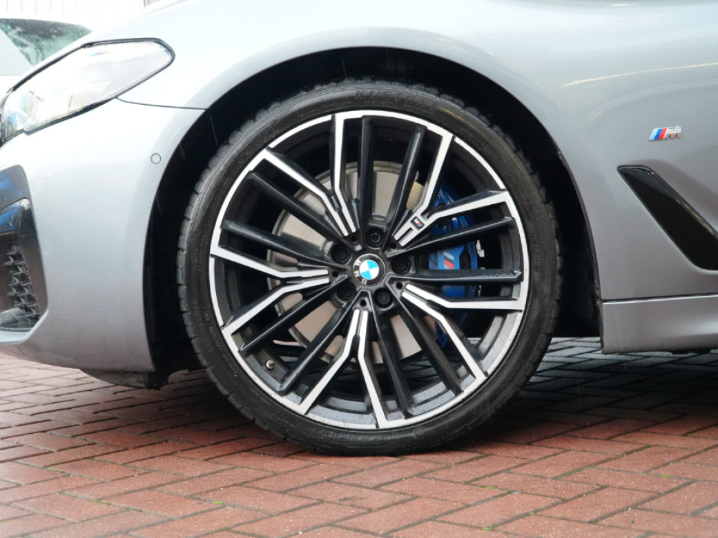 2021 BMW 5 Series