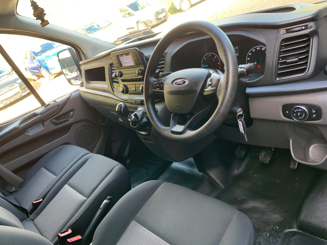 2022 Ford Transit Custom