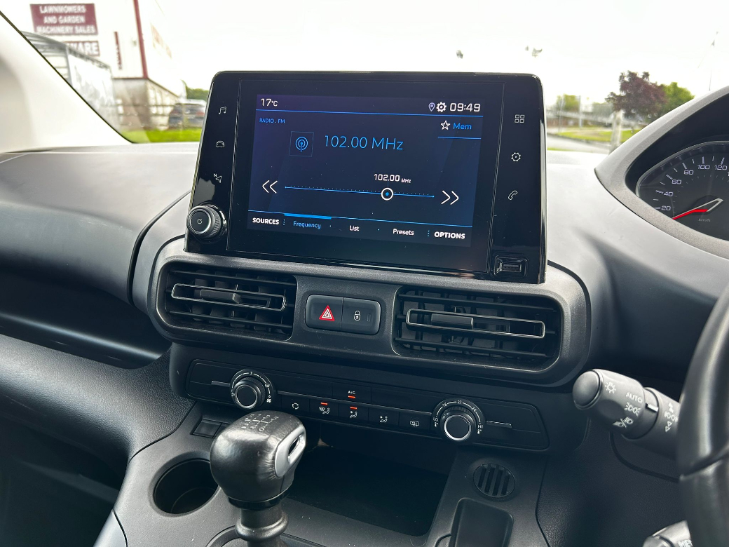 2022 Peugeot Rifter