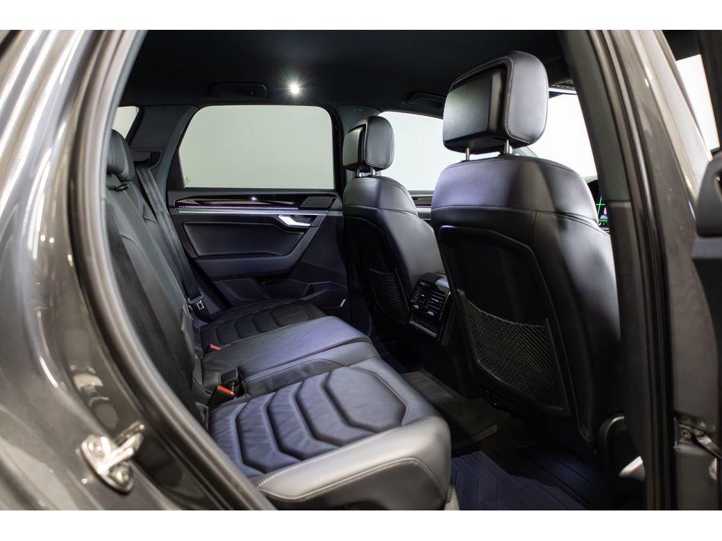 2025 Volkswagen Touareg