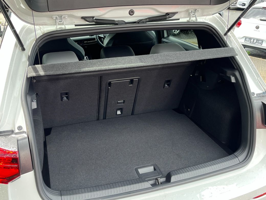 2024 Volkswagen Golf