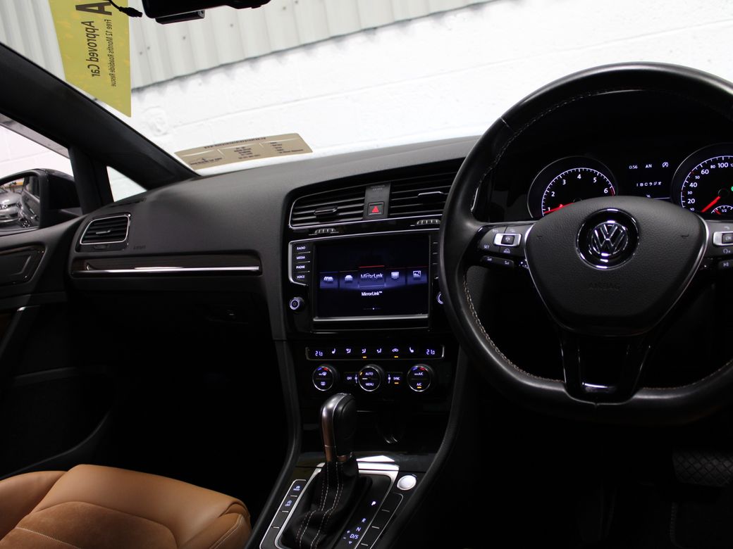 2016 Volkswagen Golf