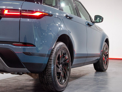 2025 Land Rover Range Rover Evoque
