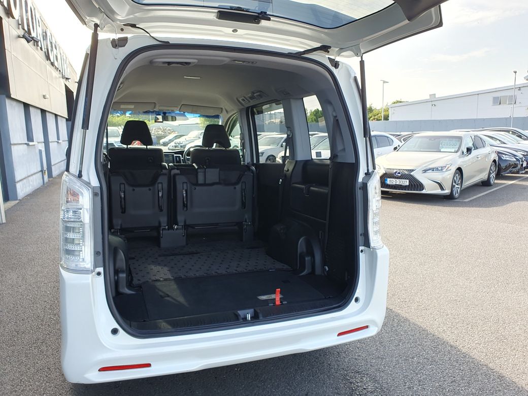 2014 Honda Stepwagon