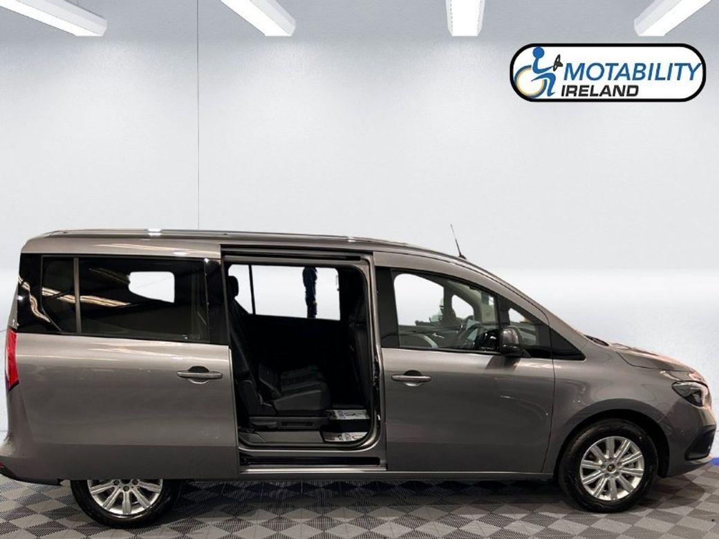 2025 Mercedes-Benz T Class