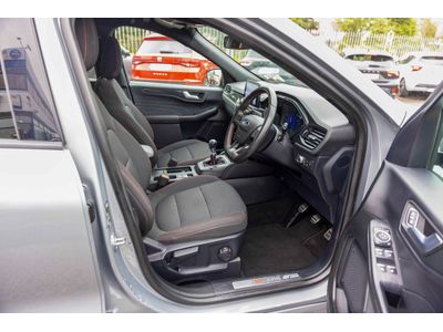 2022 Ford Kuga