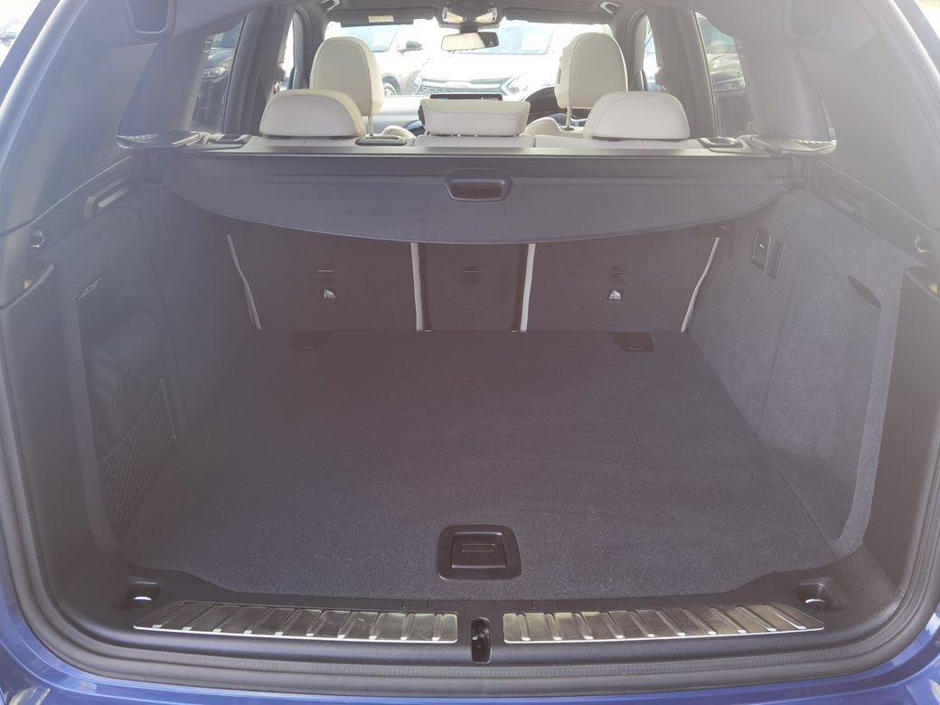 2024 BMW iX3