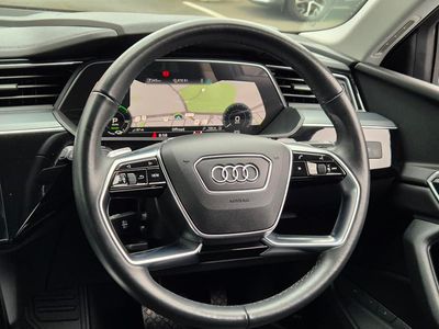 2022 Audi e-tron
